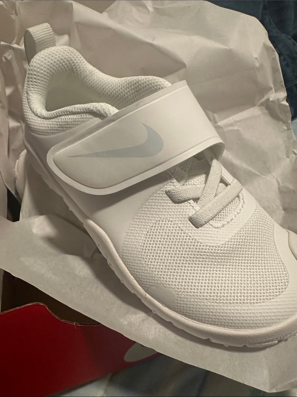Nike Toddler White Nike Swoosh 1 Sneaker